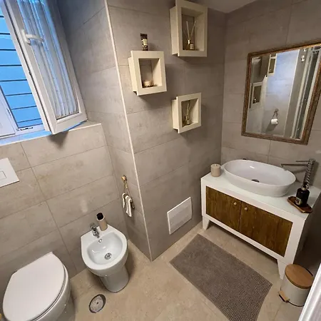 Metro House Apartmán