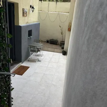 Metro House