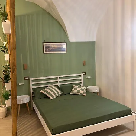 Appartement Metro House